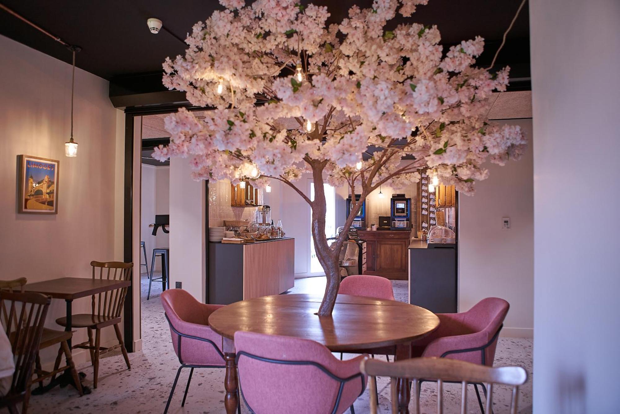 Greet Hotel Limoges Nord ภายนอก รูปภาพ
